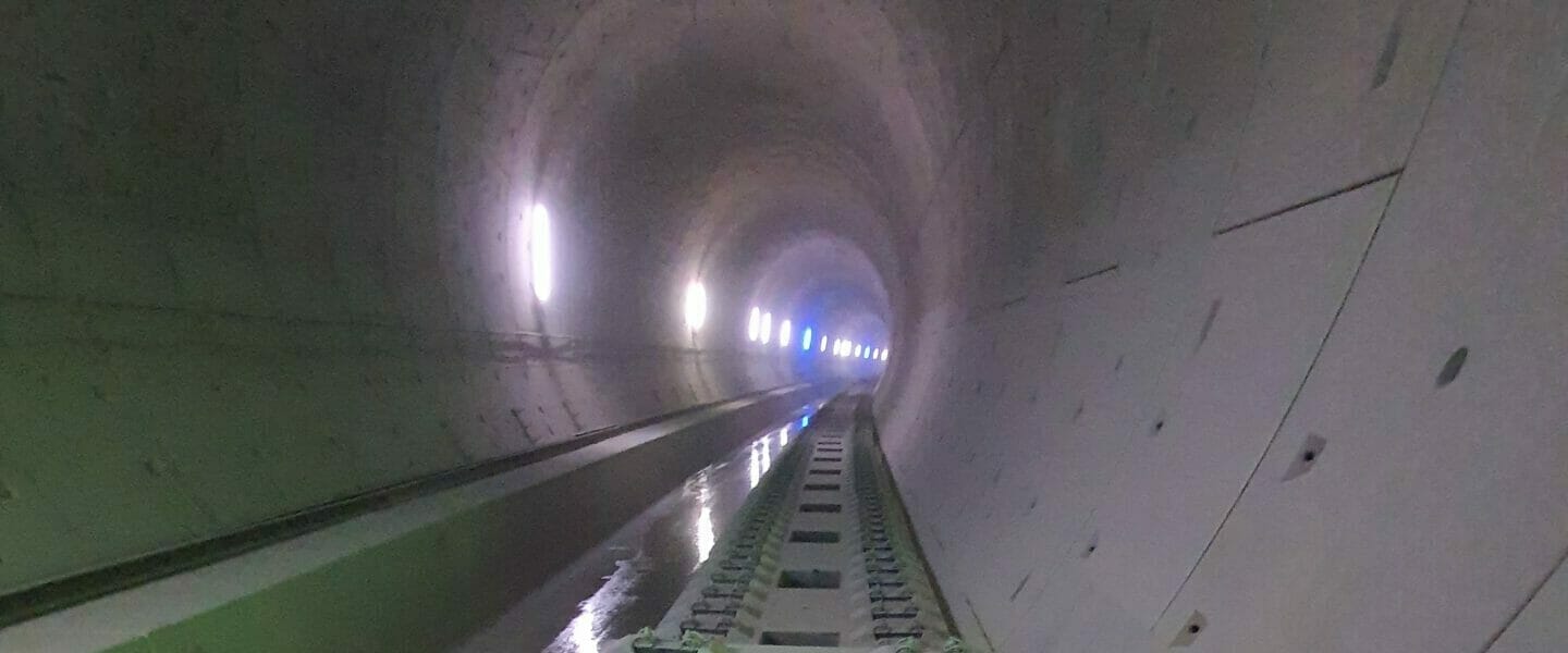 Fildertunnel Feste Fahrbahn